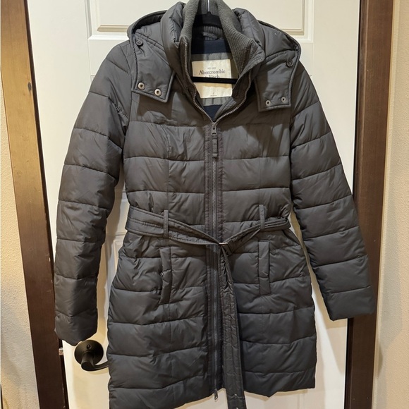 Abercrombie & Fitch Jackets & Blazers - Abercrombie & Fitch Women's Black Y2K Puffer Coat| Parka|